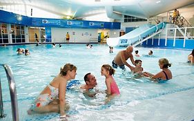 Family Seaside Retreat Private Stay At 5-Star Rockley Holiday Park Poole